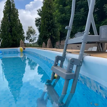 Bed & Breakfast Curatola 3*