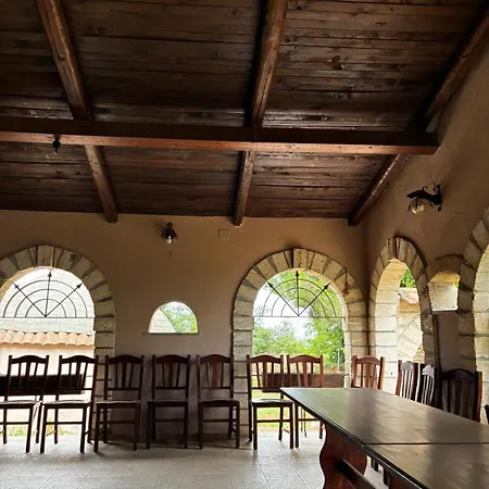 Curatola Bed & Breakfast 3*