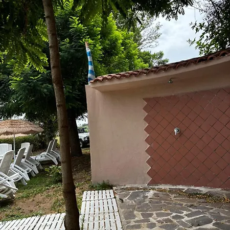 Bed & Breakfast Curatola 3*