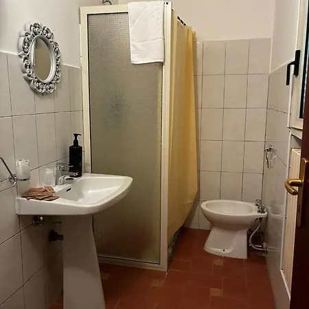 Curatola Bed & Breakfast Comerconi