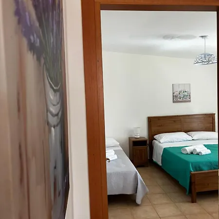 Curatola Bed & Breakfast