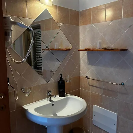 Curatola 3* Spilinga