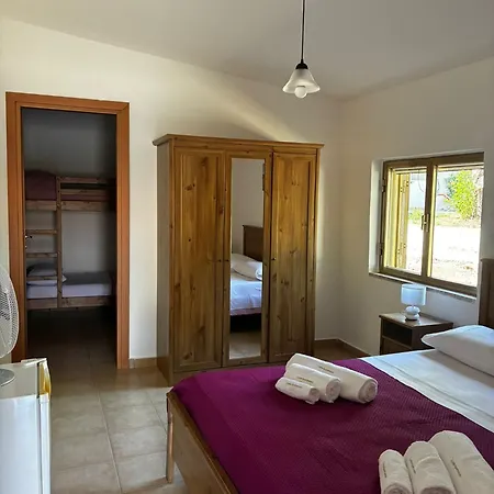 Fatimapartments Couette-café